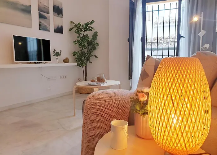 Sherryflat Neira - Parking Апартаменти