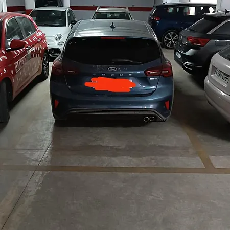 Apartment Sherryflat Neira - Parking